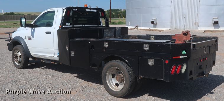image for item HT9626 2011 Dodge Ram 5500HD  flatbed truck