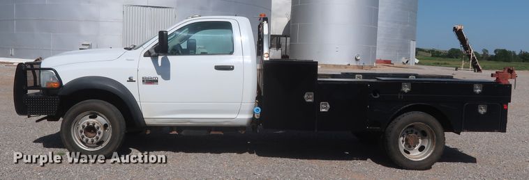 image for item HT9626 2011 Dodge Ram 5500HD  flatbed truck