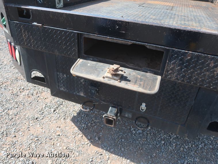 image for item HT9626 2011 Dodge Ram 5500HD  flatbed truck