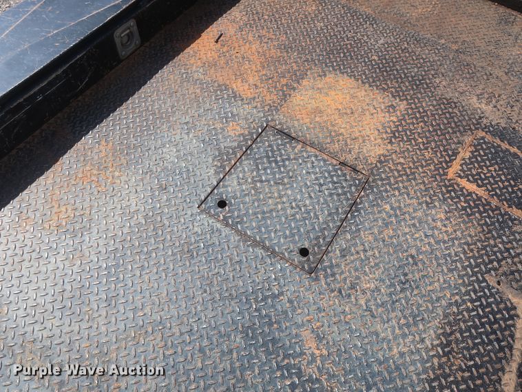 image for item HT9626 2011 Dodge Ram 5500HD  flatbed truck