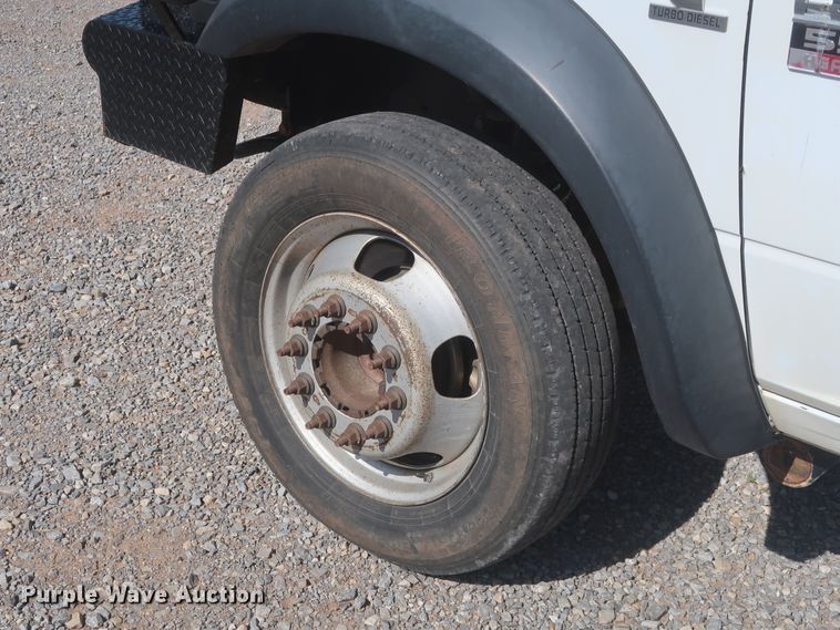 image for item HT9626 2011 Dodge Ram 5500HD  flatbed truck