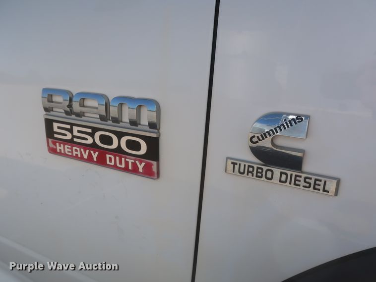 image for item HT9626 2011 Dodge Ram 5500HD  flatbed truck