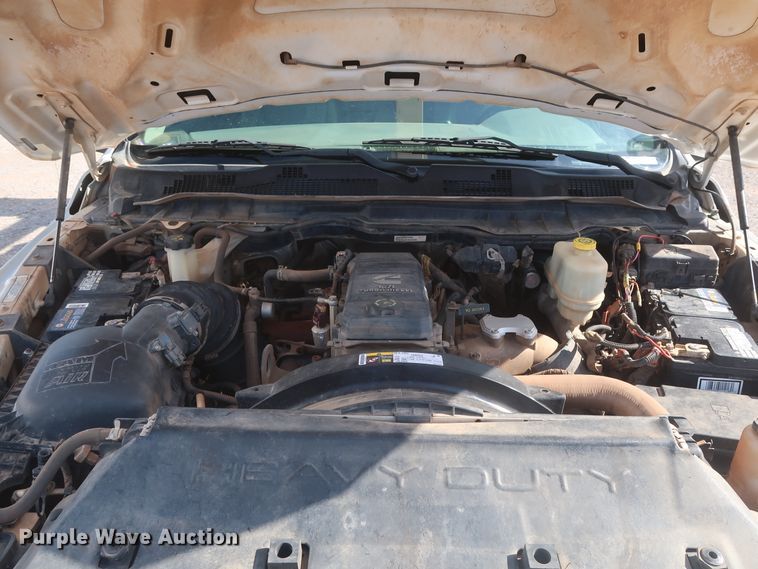 image for item HT9627 2015 Dodge Ram 5500HD  bucket truck