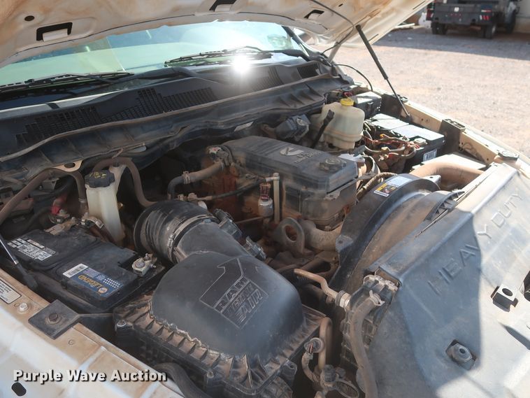 image for item HT9627 2015 Dodge Ram 5500HD  bucket truck