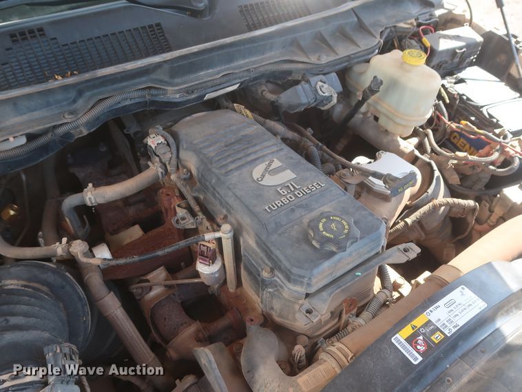 image for item HT9627 2015 Dodge Ram 5500HD  bucket truck