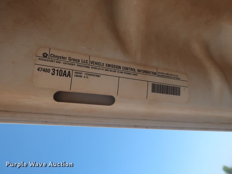 image for item HT9627 2015 Dodge Ram 5500HD  bucket truck