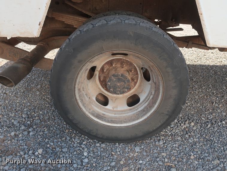 image for item HT9627 2015 Dodge Ram 5500HD  bucket truck