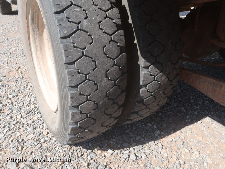 image for item HT9627 2015 Dodge Ram 5500HD  bucket truck