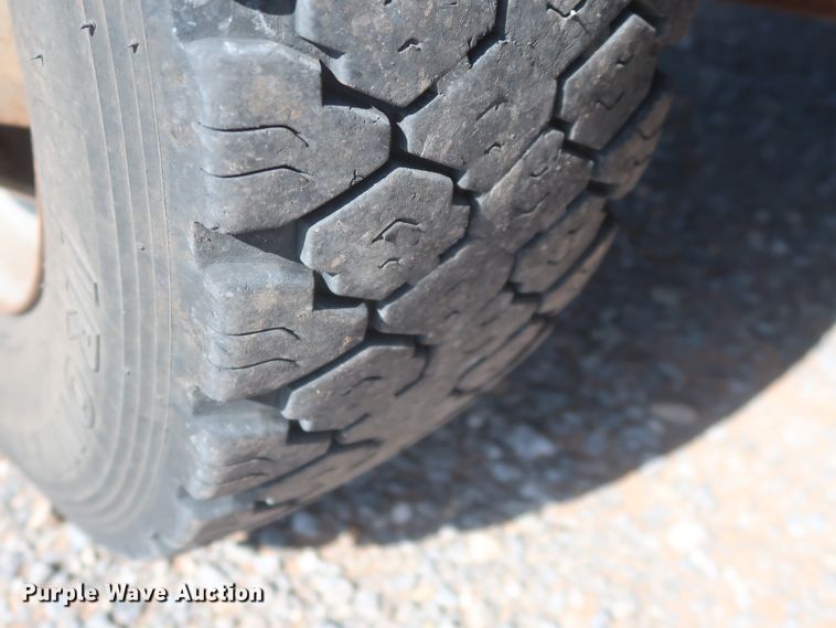 image for item HT9627 2015 Dodge Ram 5500HD  bucket truck