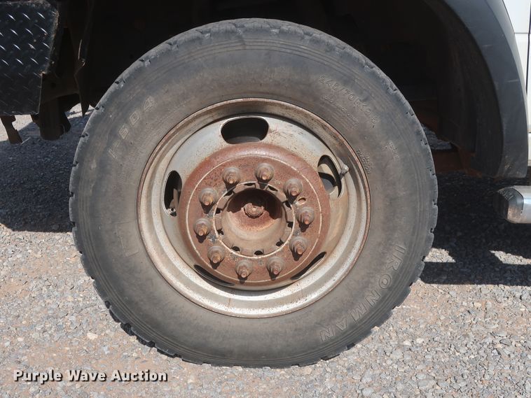 image for item HT9627 2015 Dodge Ram 5500HD  bucket truck