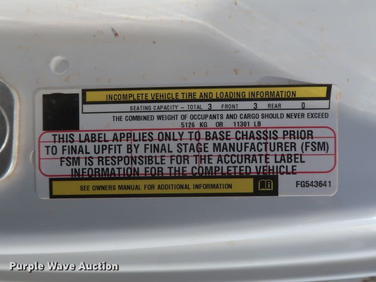 image for item HT9627 2015 Dodge Ram 5500HD  bucket truck