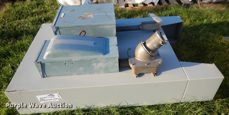 image for item DF5183 Service disconnect box