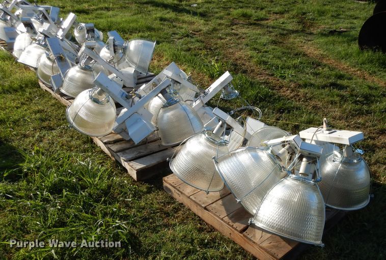 image for item DF5186 (15) light fixtures