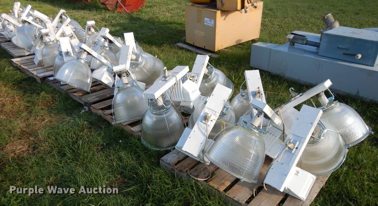 image for item DF5187 (15) light fixtures