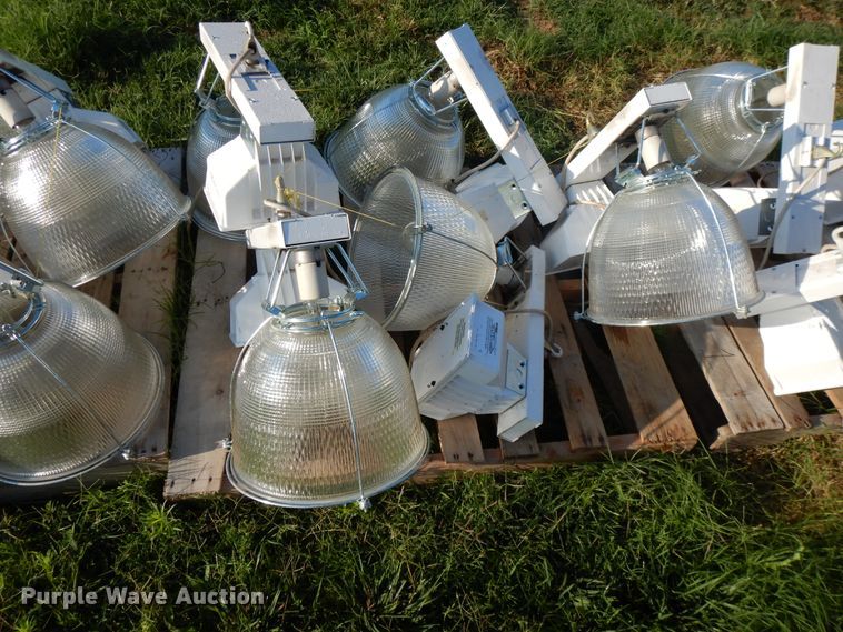 image for item DF5187 (15) light fixtures