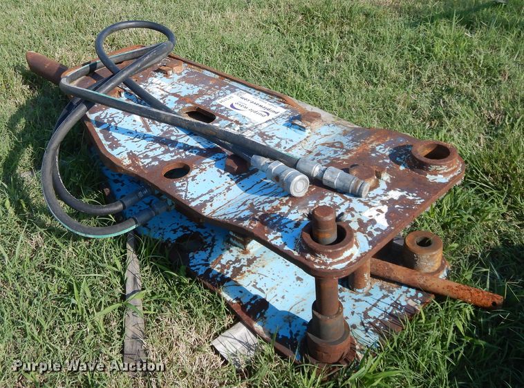 image for item DF5194 Teisaku T-305 backhoe breaker