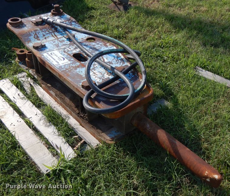 image for item DF5194 Teisaku T-305 backhoe breaker