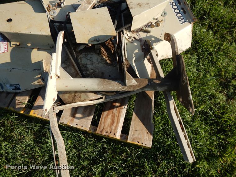 image for item DF5196 Woods L59 mower deck