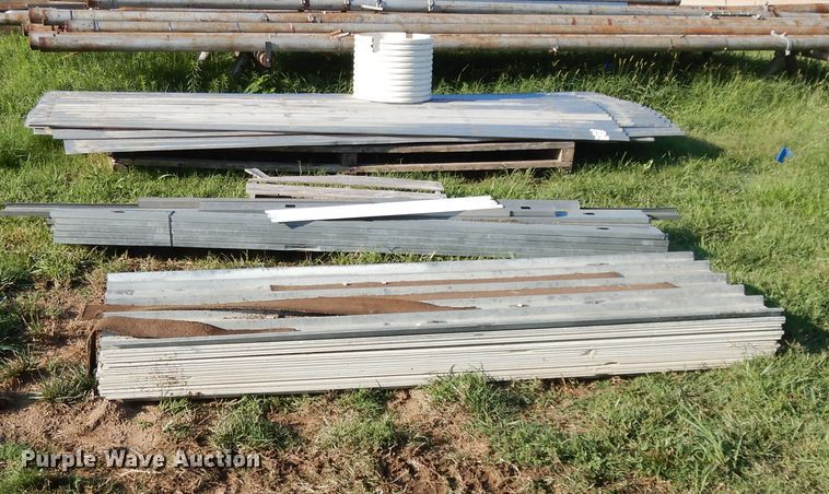 image for item DF5198 Corrugated steel roofing/siding