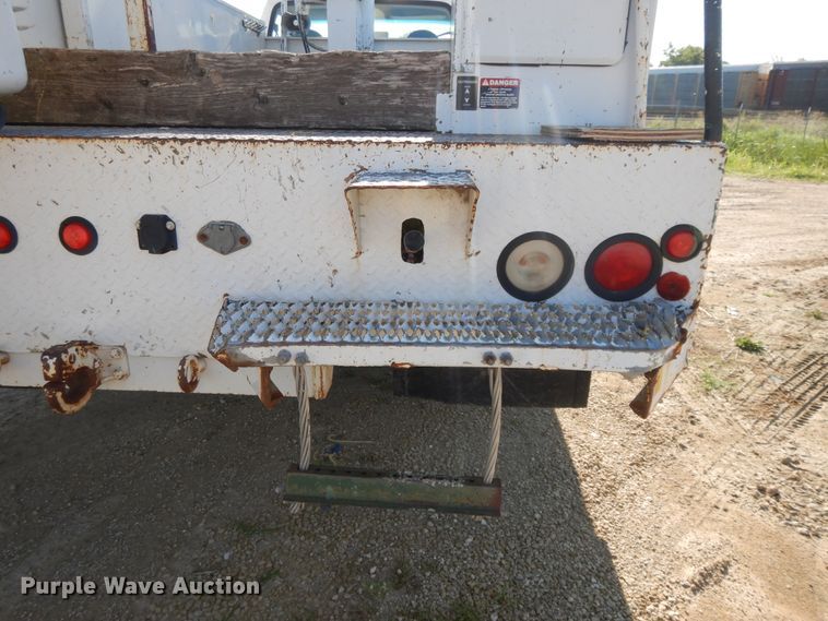 image for item DF5202 1996 Ford F450 Super Duty  bucket truck