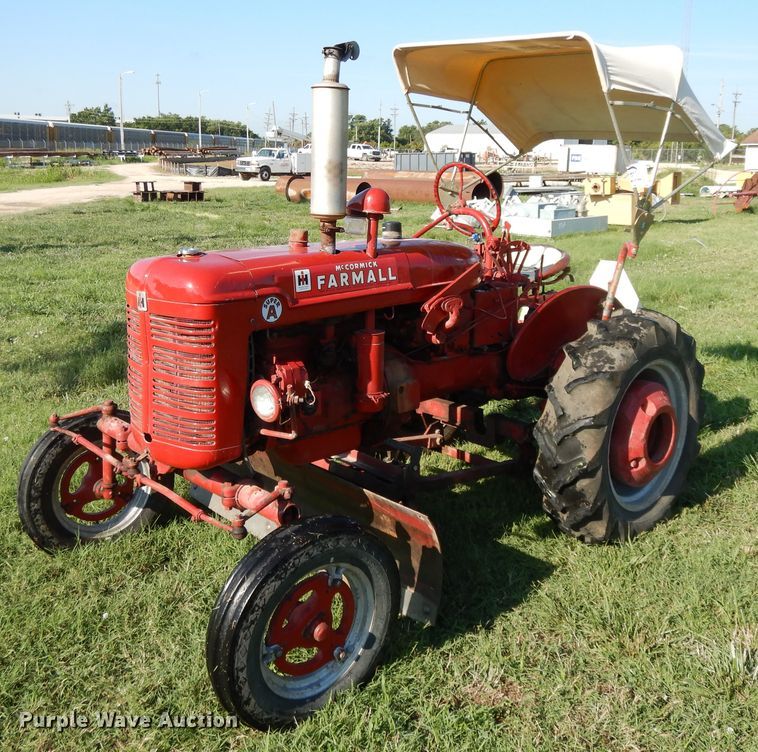 image for item DF5203 1953 Farmall Super A  tractor