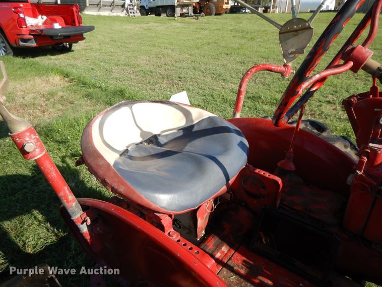 image for item DF5203 1953 Farmall Super A  tractor