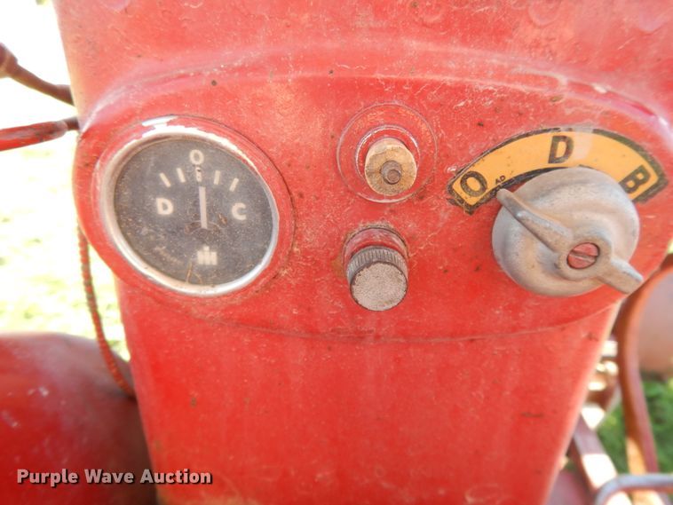 image for item DF5203 1953 Farmall Super A  tractor