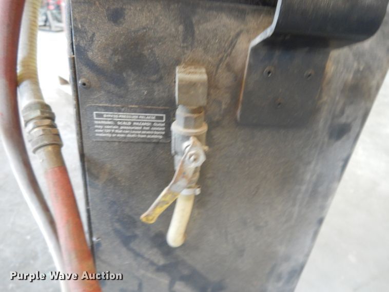 image for item DF5204 BG PF4 high output coolant recycling and flush system