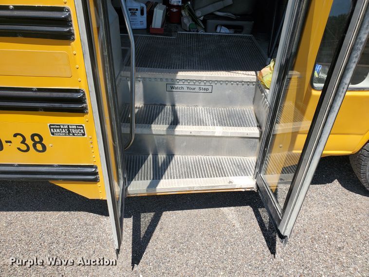 image for item DF5585 2000 Chevrolet Express 3500  Blue Bird school bus