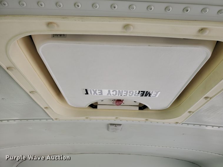 image for item DF5585 2000 Chevrolet Express 3500  Blue Bird school bus