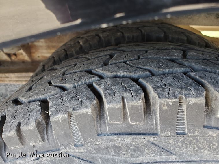 image for item DF5585 2000 Chevrolet Express 3500  Blue Bird school bus