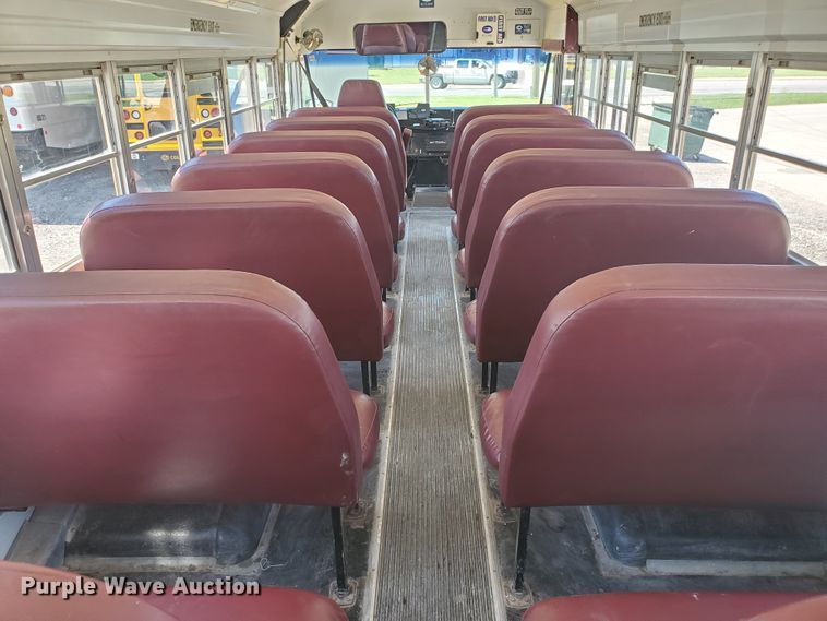 image for item DF5586 2000 Chevrolet  Blue Bird school bus