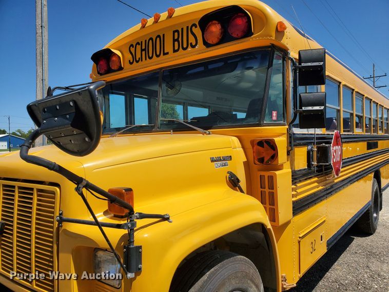 image for item DF5586 2000 Chevrolet  Blue Bird school bus