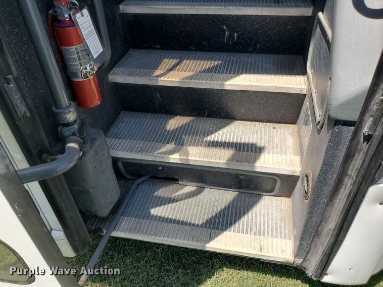 image for item DF5587 2001 Van Hool C2045  coach bus