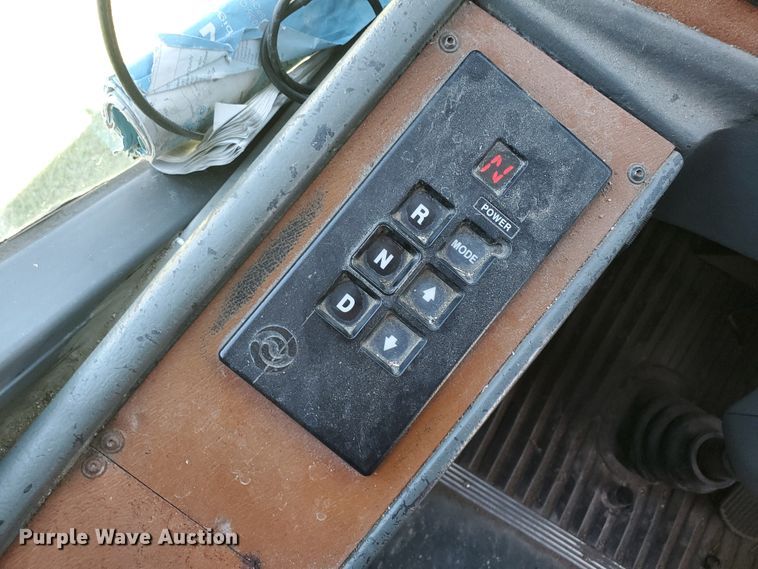 image for item DF5587 2001 Van Hool C2045  coach bus