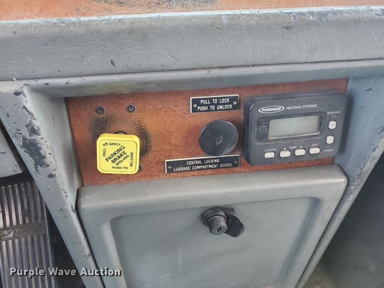 image for item DF5587 2001 Van Hool C2045  coach bus