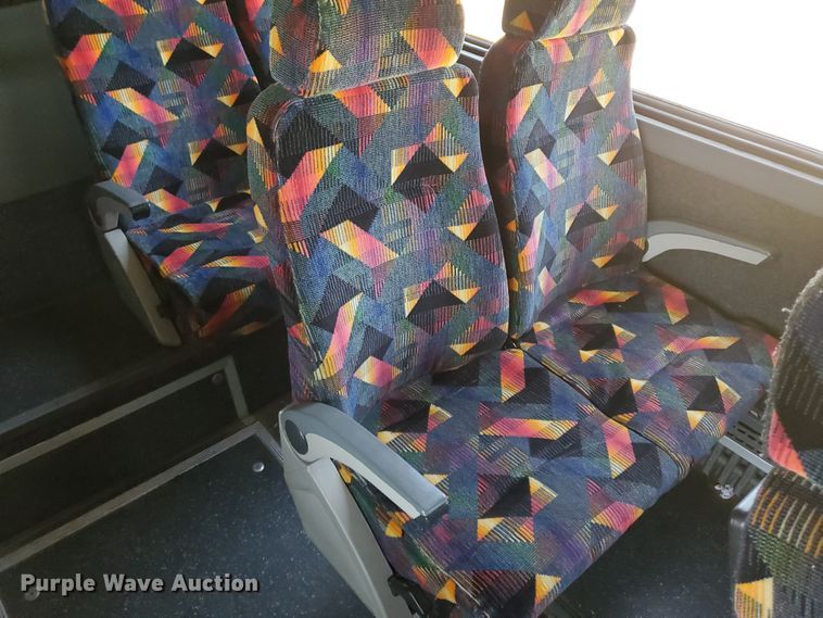 image for item DF5587 2001 Van Hool C2045  coach bus