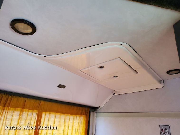 image for item DF5587 2001 Van Hool C2045  coach bus