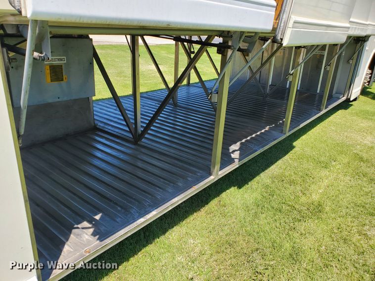 image for item DF5587 2001 Van Hool C2045  coach bus