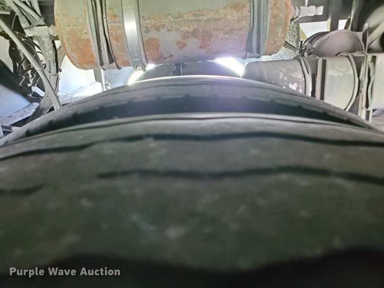 image for item DF5587 2001 Van Hool C2045  coach bus