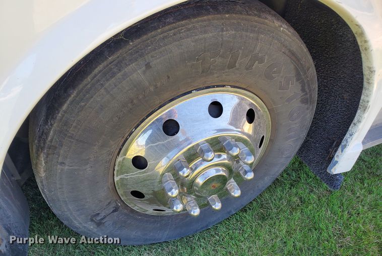 image for item DF5587 2001 Van Hool C2045  coach bus