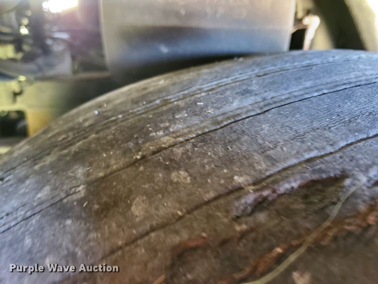 image for item DF5587 2001 Van Hool C2045  coach bus