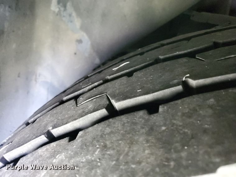 image for item DF5587 2001 Van Hool C2045  coach bus