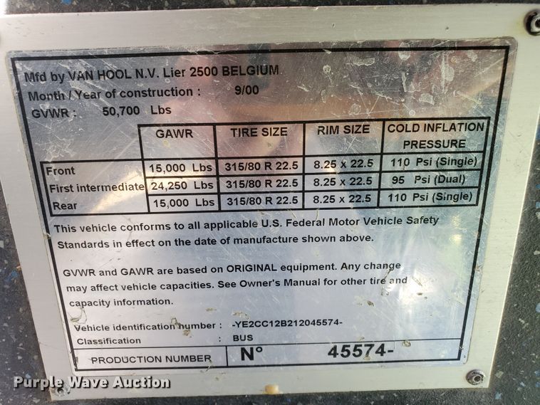 image for item DF5587 2001 Van Hool C2045  coach bus