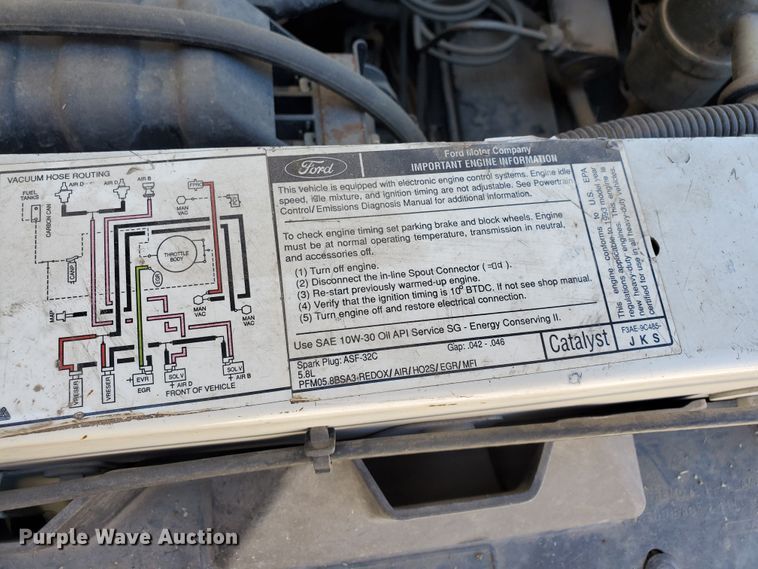image for item DF5588 1993 Ford Econoline E350  StarTrans shuttle bus