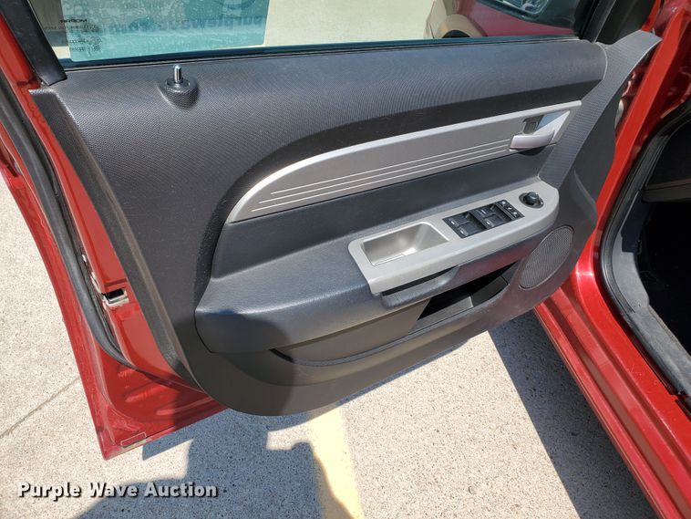 image for item DF5590 2010 Chrysler Sebring Touring