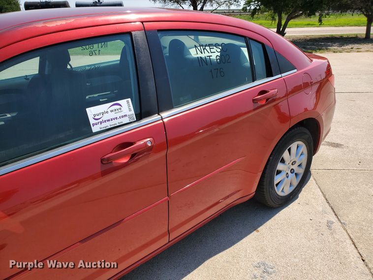 image for item DF5590 2010 Chrysler Sebring Touring