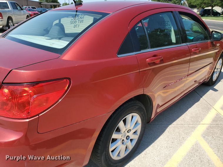 image for item DF5590 2010 Chrysler Sebring Touring