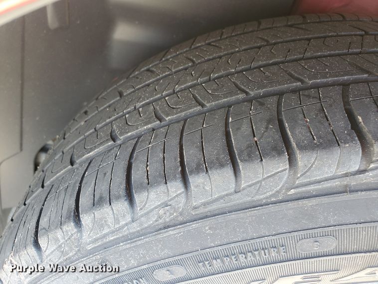 image for item DF5590 2010 Chrysler Sebring Touring