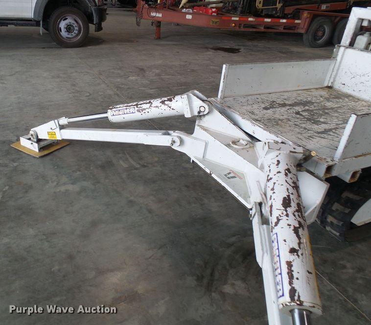 image for item DG1998 2003 Pitman 4000-T mini digger derrick